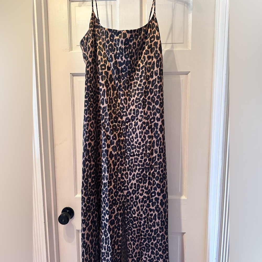REFORMATION 100% Silk Leopard Dress🐆